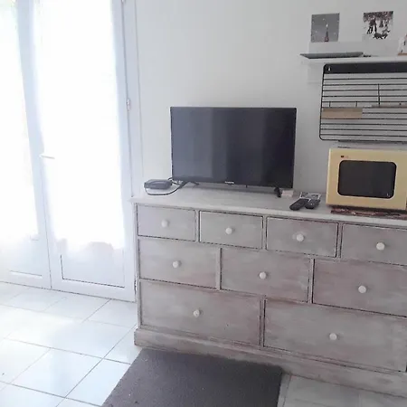 Apartment Grand Sur Jardin Beaujoire B